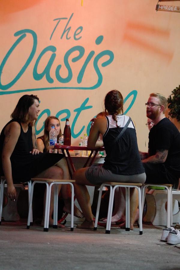 The Oasis Hostel Chinatown (Adults Only) กรุงเทพมหานคร ห้อง รูปภาพ